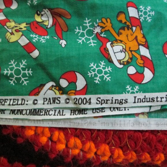 Garfield Christmas Fabric Lot of 3 Pieces  Candy Canes - Picture 7 of 7